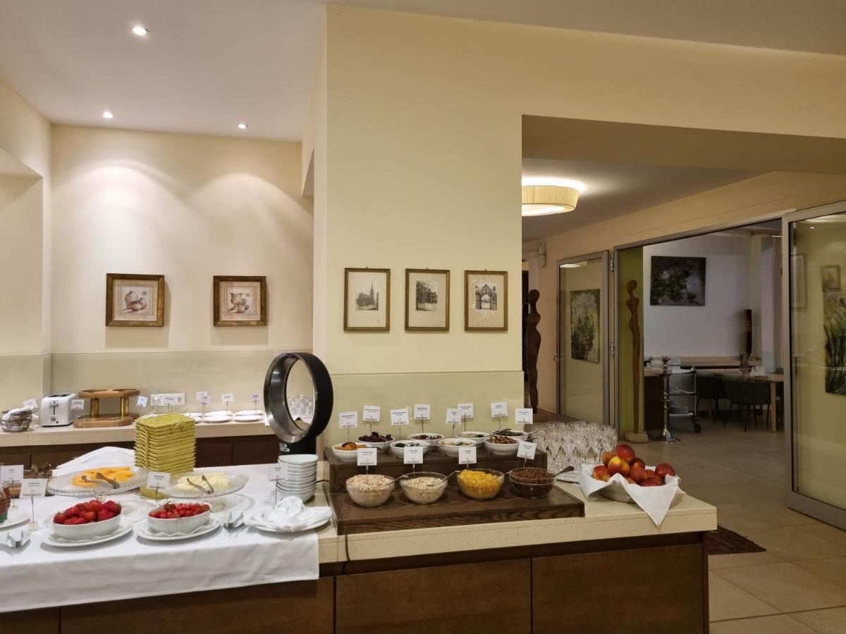 Birkenhof Gols - B & B - Wohlfuehl Hotel Mit Wochenend-Restaurant Dış mekan fotoğraf