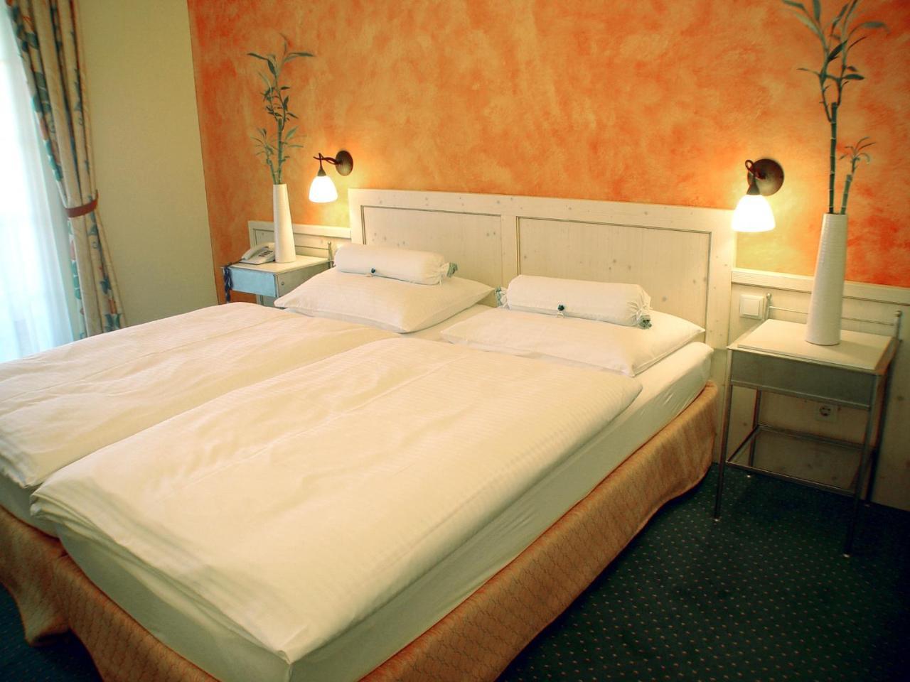 Birkenhof Gols - B & B - Wohlfuehl Hotel Mit Wochenend-Restaurant Dış mekan fotoğraf